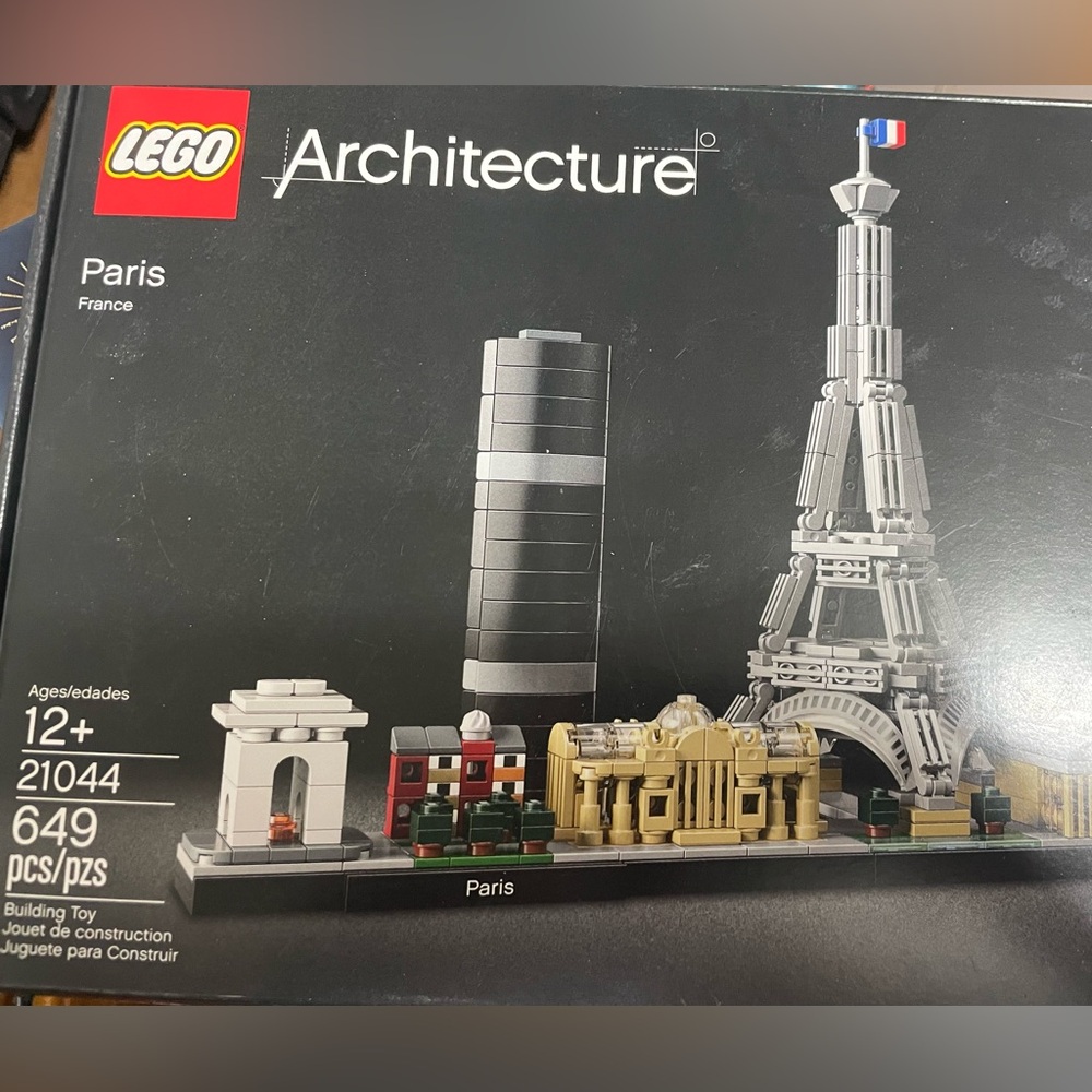 Lego Architecture Paris Buily